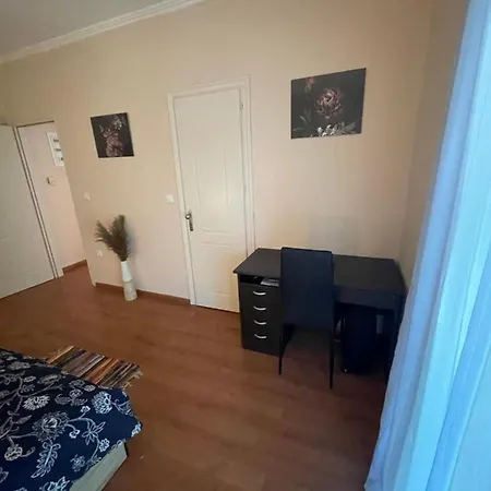 Viktoria Apartment *